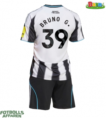 Newcastle United Bruno Guimaraes #39 Hemmaställ Barn 2025-26 Kortärmad (+ Korta byxor)
